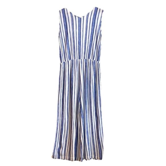Chico’s Striped Gaucho jumpsuit size 8 Blue White Sleeveless - Picture 3 of 10
